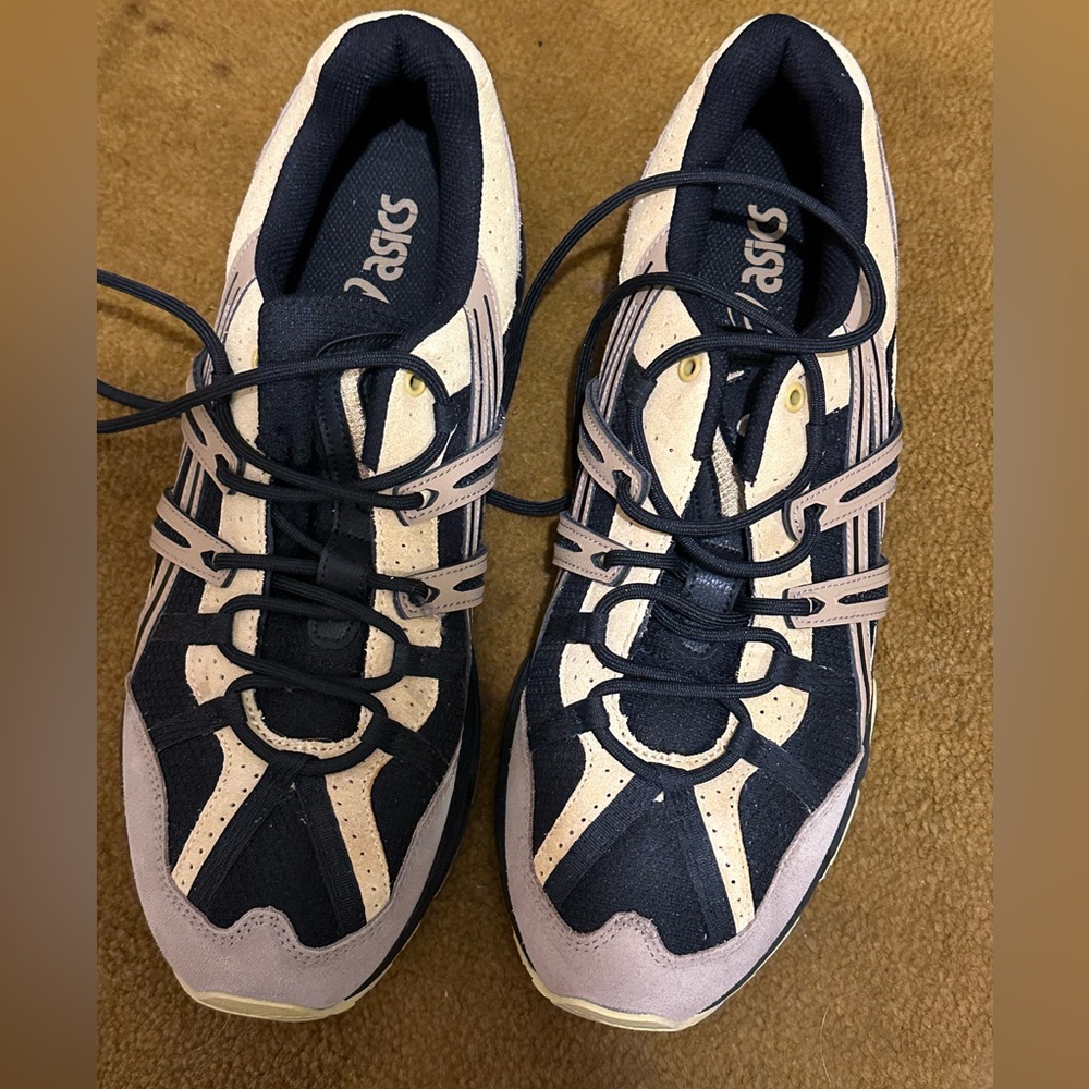 Men’s sneakers